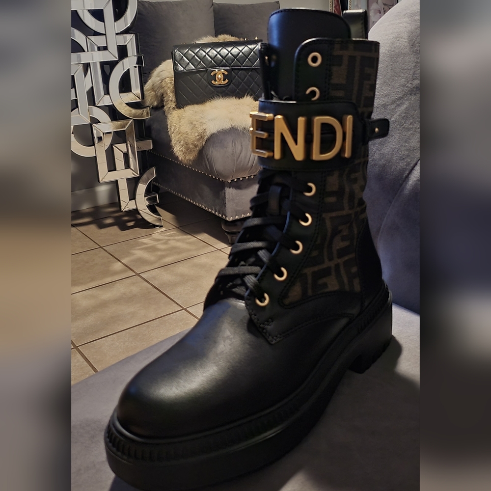 FENDI Fendigraphy Boots